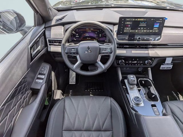 2026 Graphite Gray/Black Roof Mitsubishi Outlander Black Edition FWD SUV