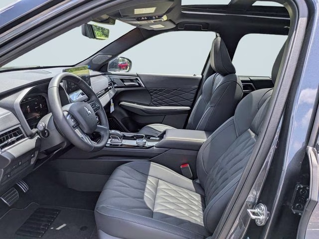 2026 Graphite Gray/Black Roof Mitsubishi Outlander Black Edition FWD SUV