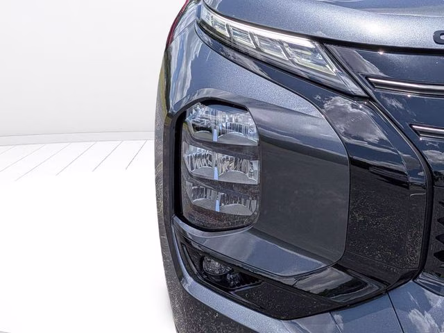 2026 Graphite Gray/Black Roof Mitsubishi Outlander Black Edition FWD SUV