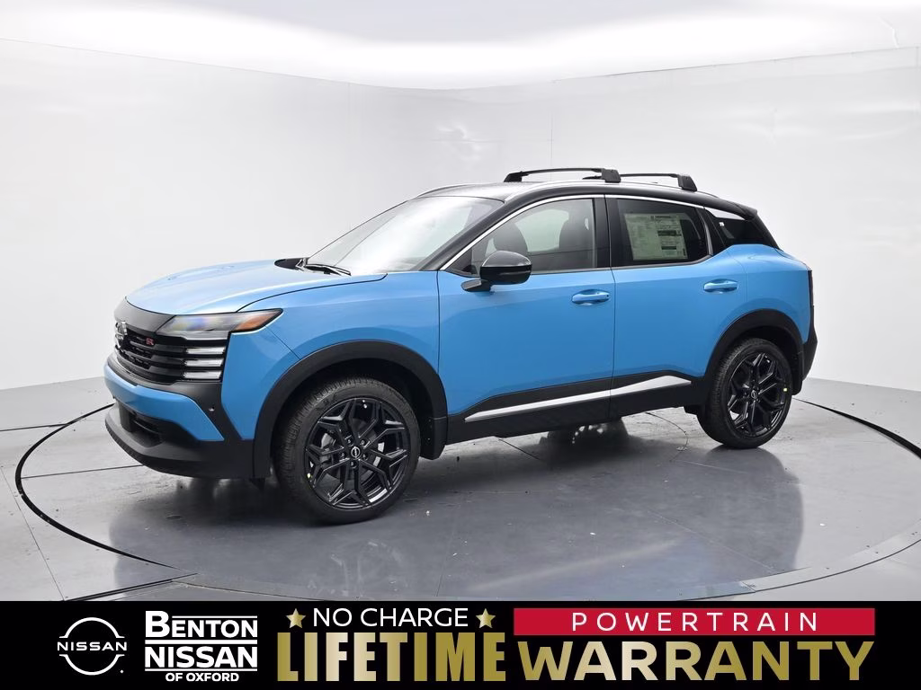 2026 Arctic Ice Blue/Black Nissan Kicks SR FWD SUV