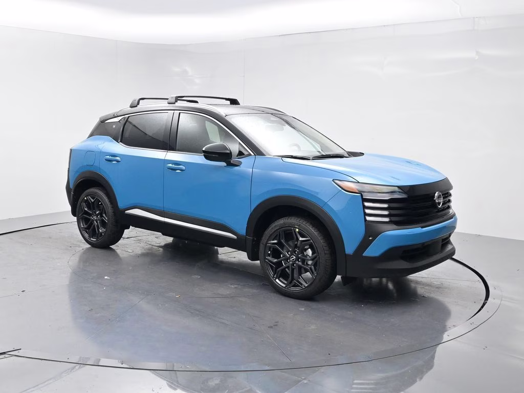 2026 Arctic Ice Blue/Black Nissan Kicks SR FWD SUV