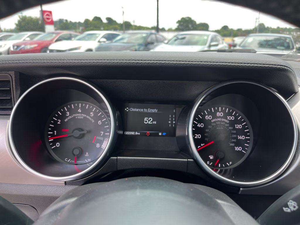 2022 Oxford White Ford Mustang GT Premium RWD Coupe