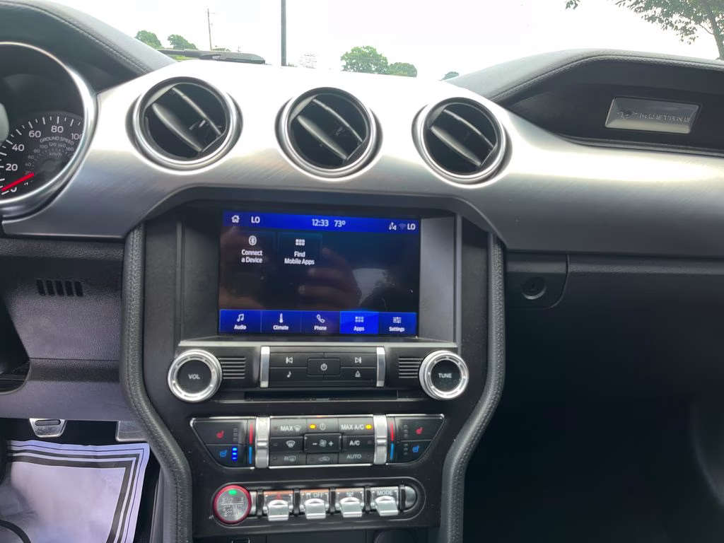 2022 Oxford White Ford Mustang GT Premium RWD Coupe