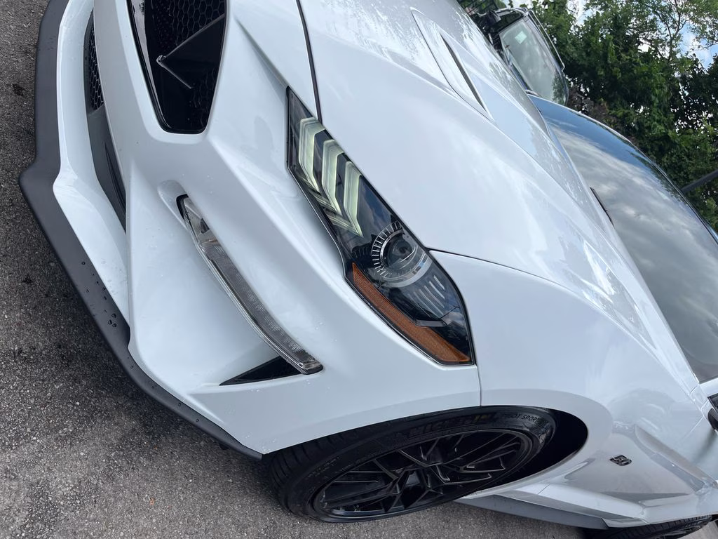 2022 Oxford White Ford Mustang GT Premium RWD Coupe