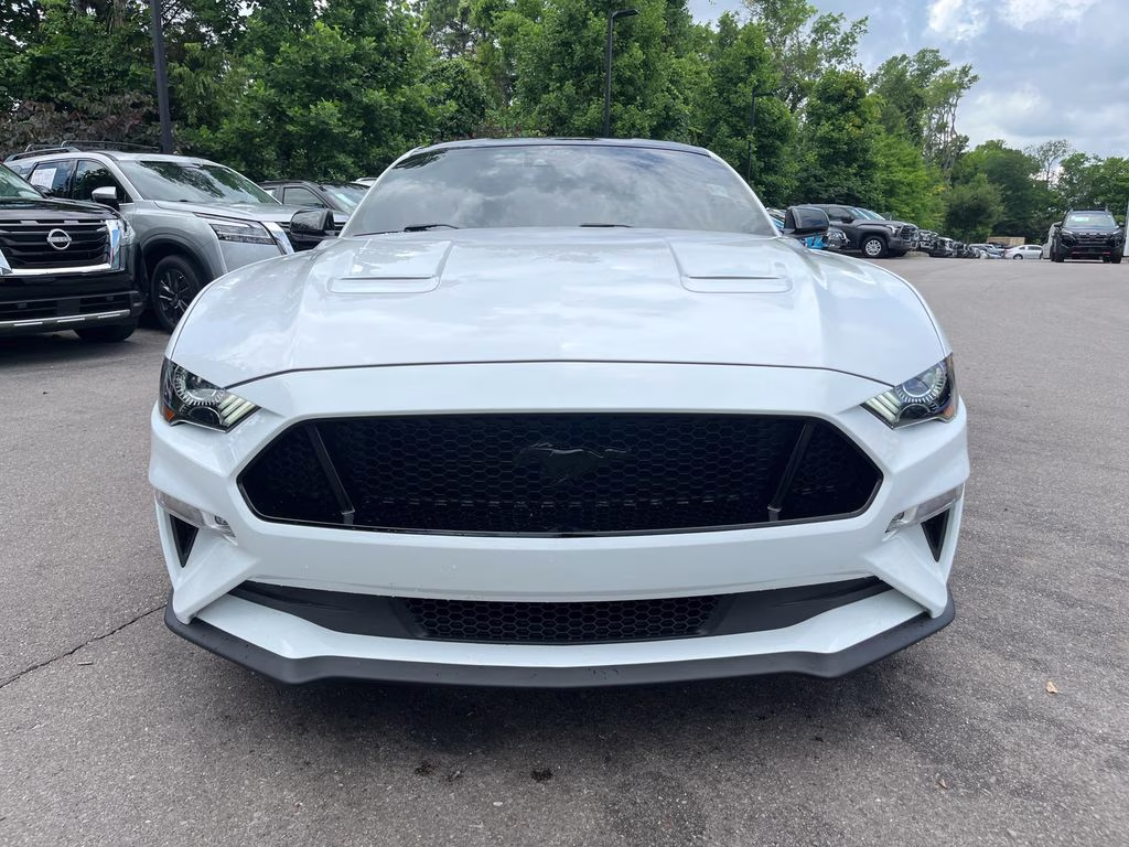 2022 Oxford White Ford Mustang GT Premium RWD Coupe
