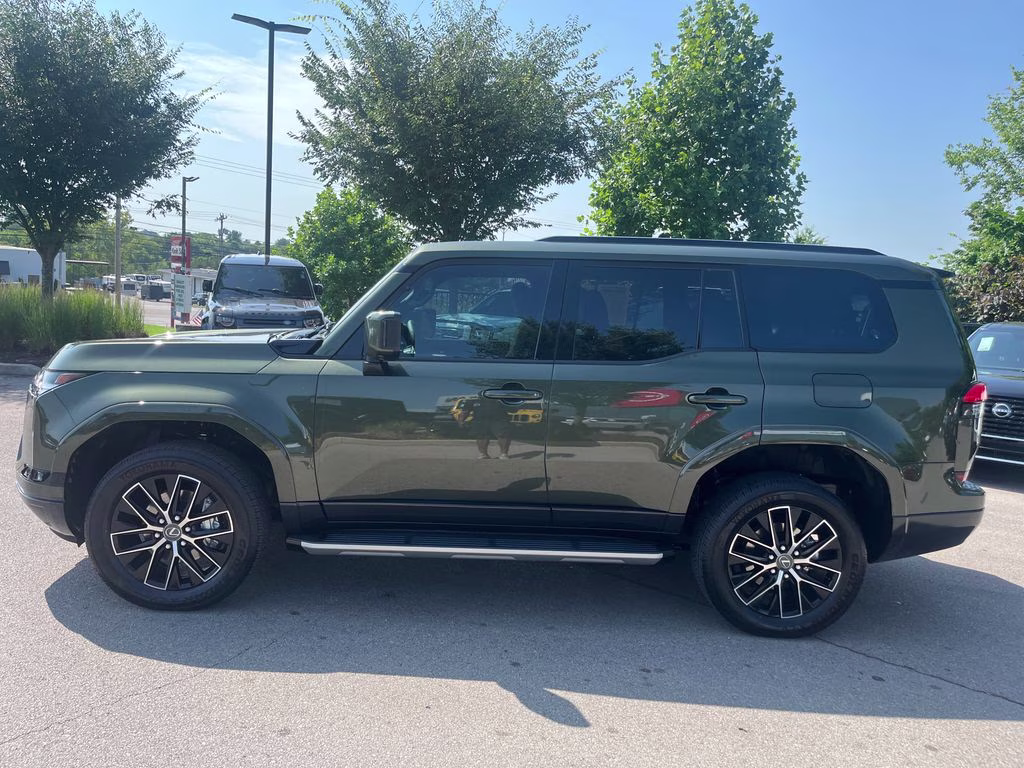 2026 Green Pearl Lexus GX 550 Premium+ 4X4 SUV