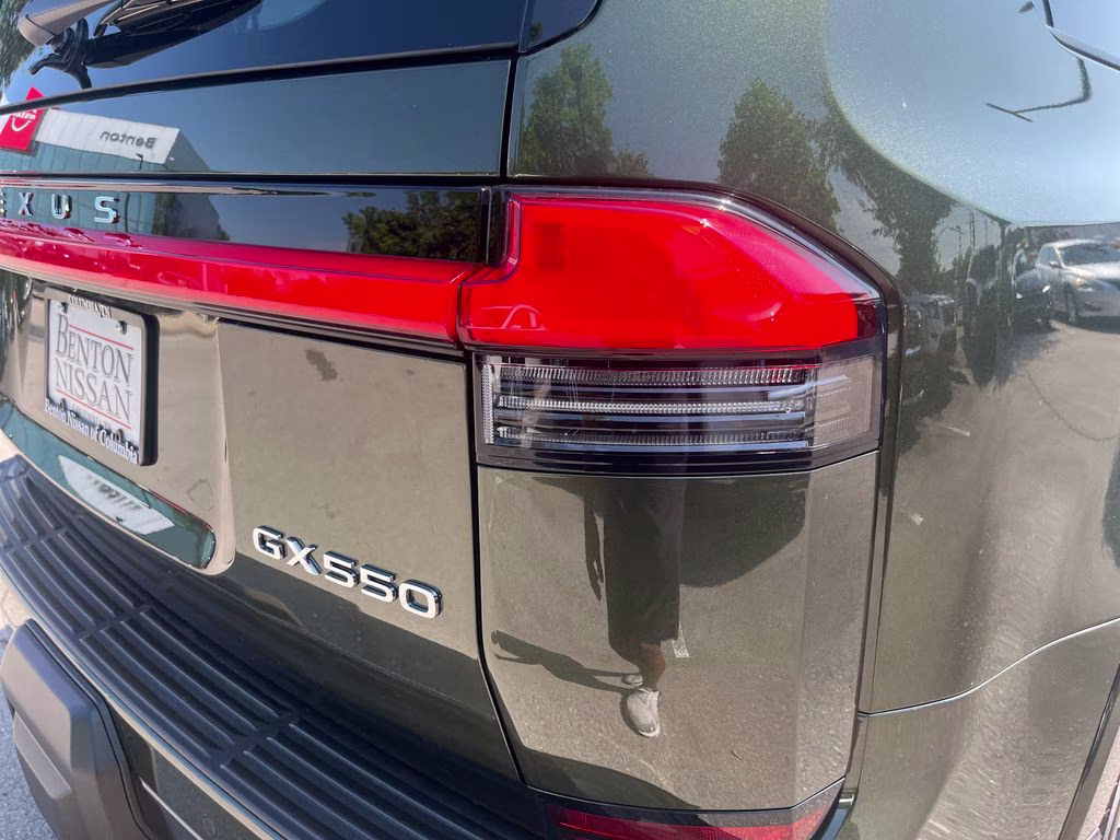 2026 Green Pearl Lexus GX 550 Premium+ 4X4 SUV