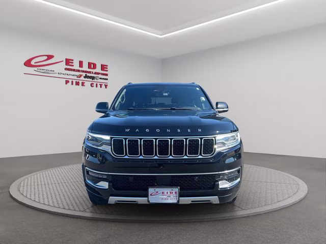 2023 Diamond Black Crystal Pearlcoat Jeep Wagoneer Series II 4X4 SUV