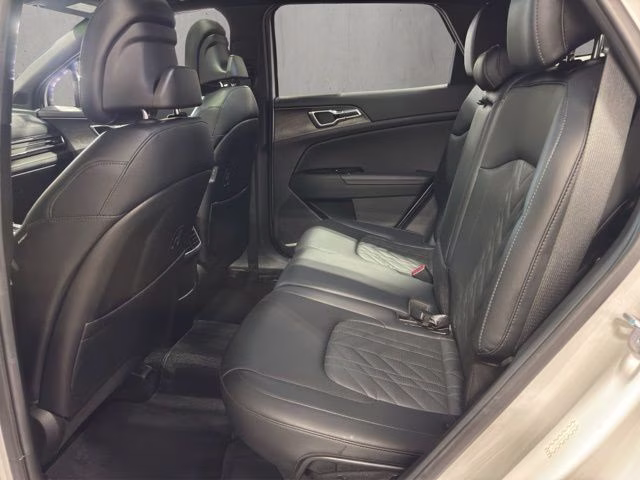 2023 Glacial White Pearl Kia Sportage X-Line AWD SUV