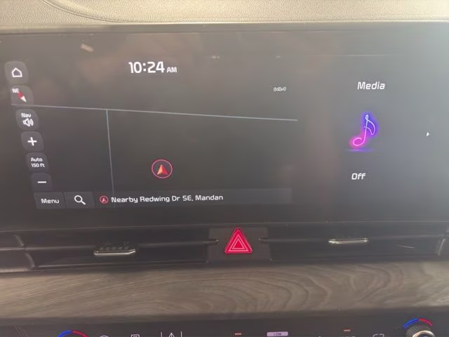2023 Glacial White Pearl Kia Sportage X-Line AWD SUV