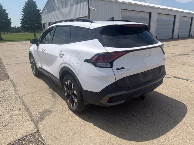 2023 Glacial White Pearl Kia Sportage X-Line AWD SUV
