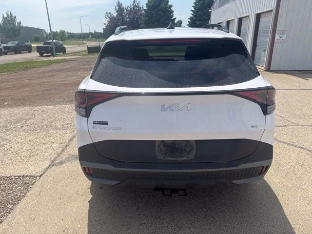 2023 Glacial White Pearl Kia Sportage X-Line AWD SUV