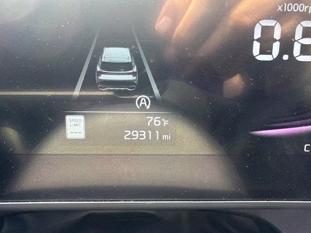 2023 Glacial White Pearl Kia Sportage X-Line AWD SUV