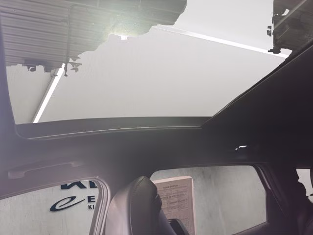 2023 Glacial White Pearl Kia Sportage X-Line AWD SUV