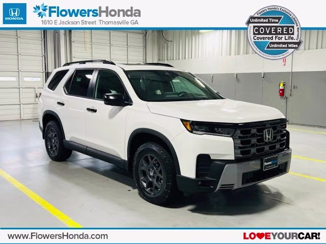 2026 Platinum White Pearl Honda Pilot TrailSport SUV