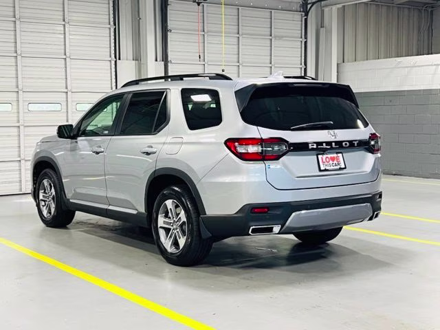 2026 Solar Silver Metallic Honda Pilot EX-L FWD SUV