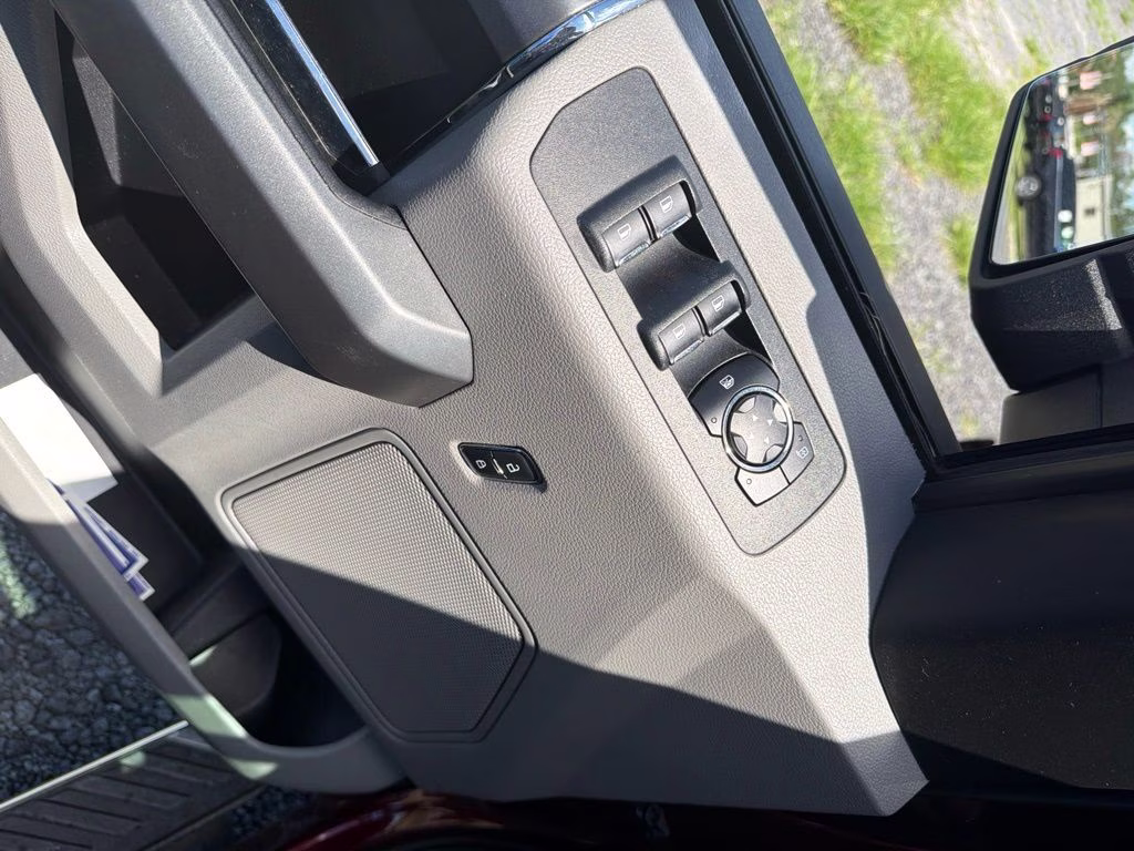 2016 Bronze Ford F-150 XLT 4X4 Truck