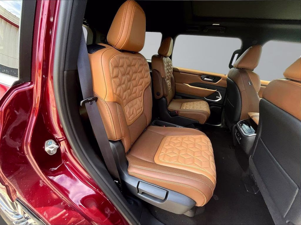 2026 Coulis Red Pearl Nissan Armada Platinum Reserve 4X4 SUV