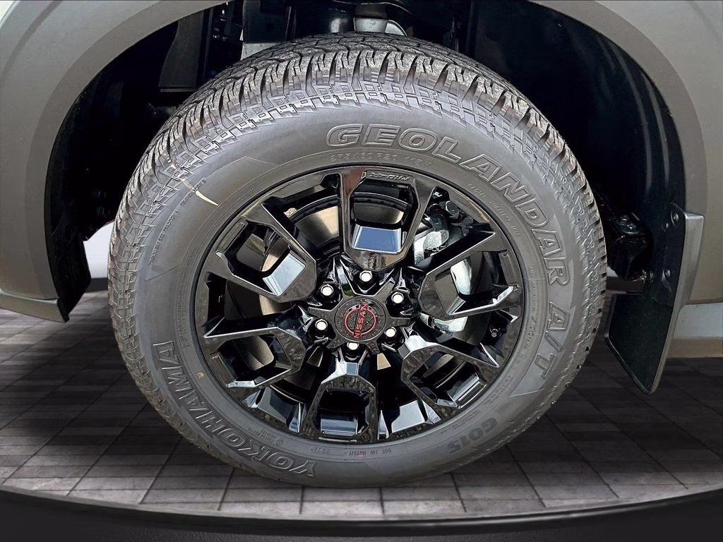 2026 Aspen White/Super Black Nissan Armada PRO-4X 4X4 SUV