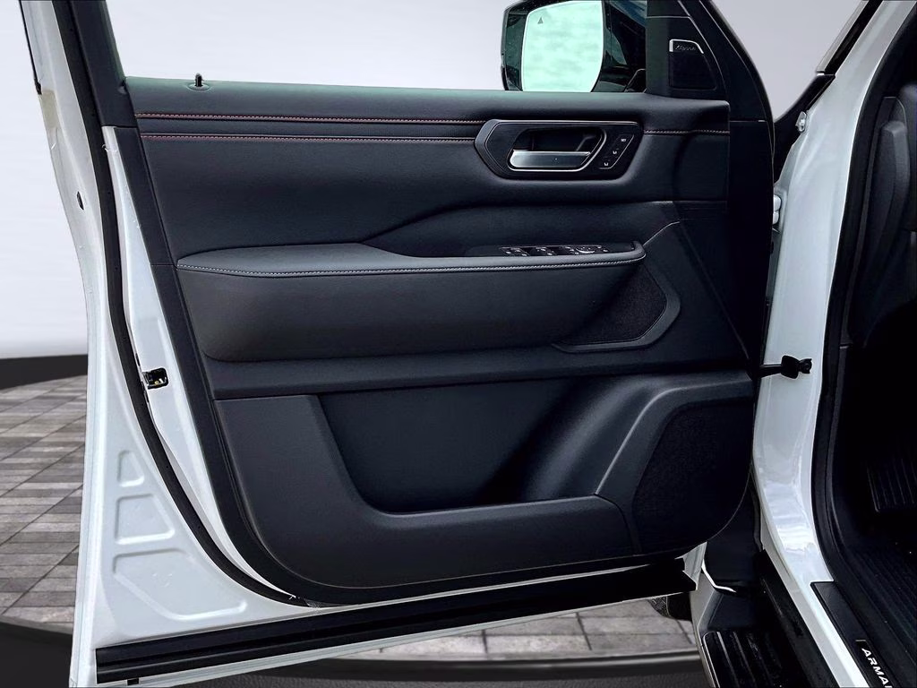 2026 Aspen White/Super Black Nissan Armada PRO-4X 4X4 SUV