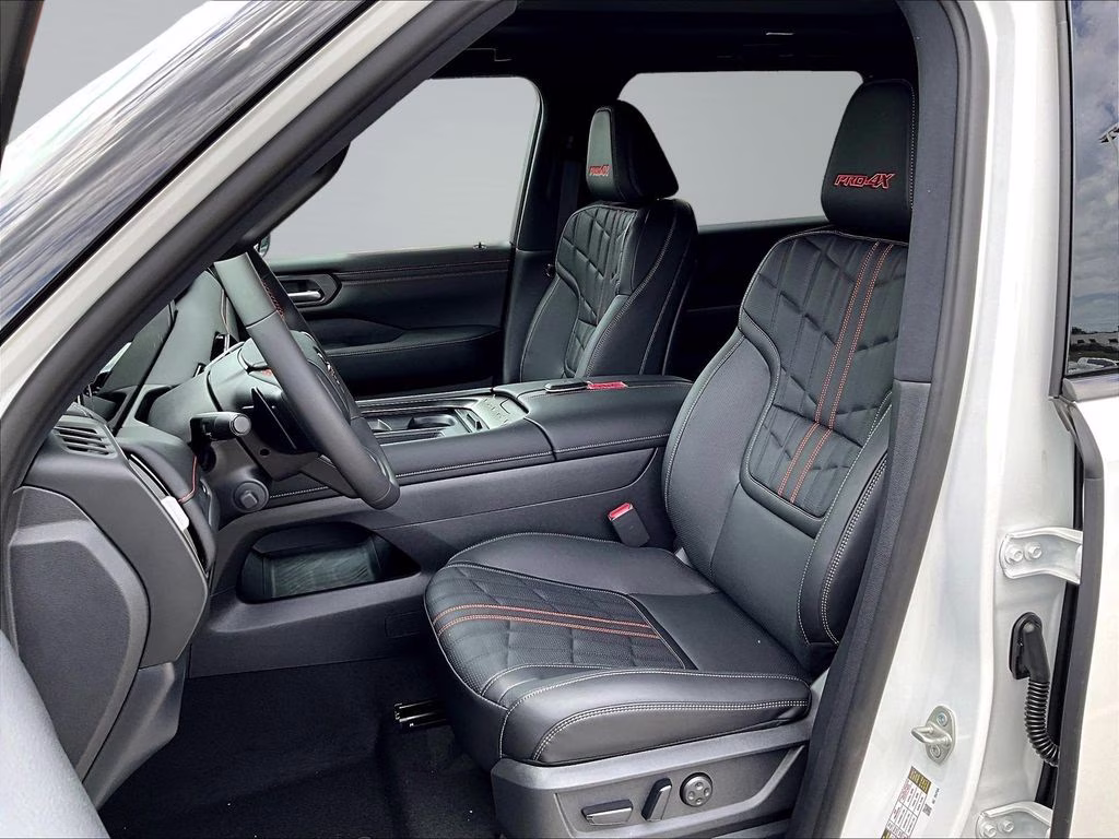 2026 Aspen White/Super Black Nissan Armada PRO-4X 4X4 SUV
