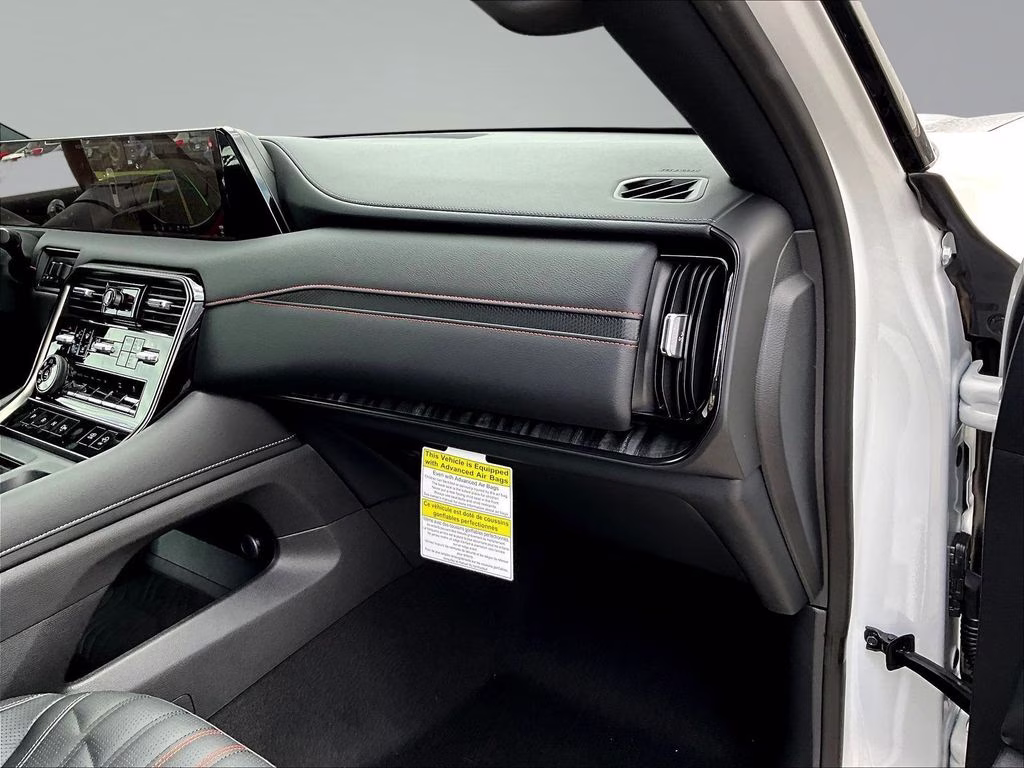 2026 Aspen White/Super Black Nissan Armada PRO-4X 4X4 SUV