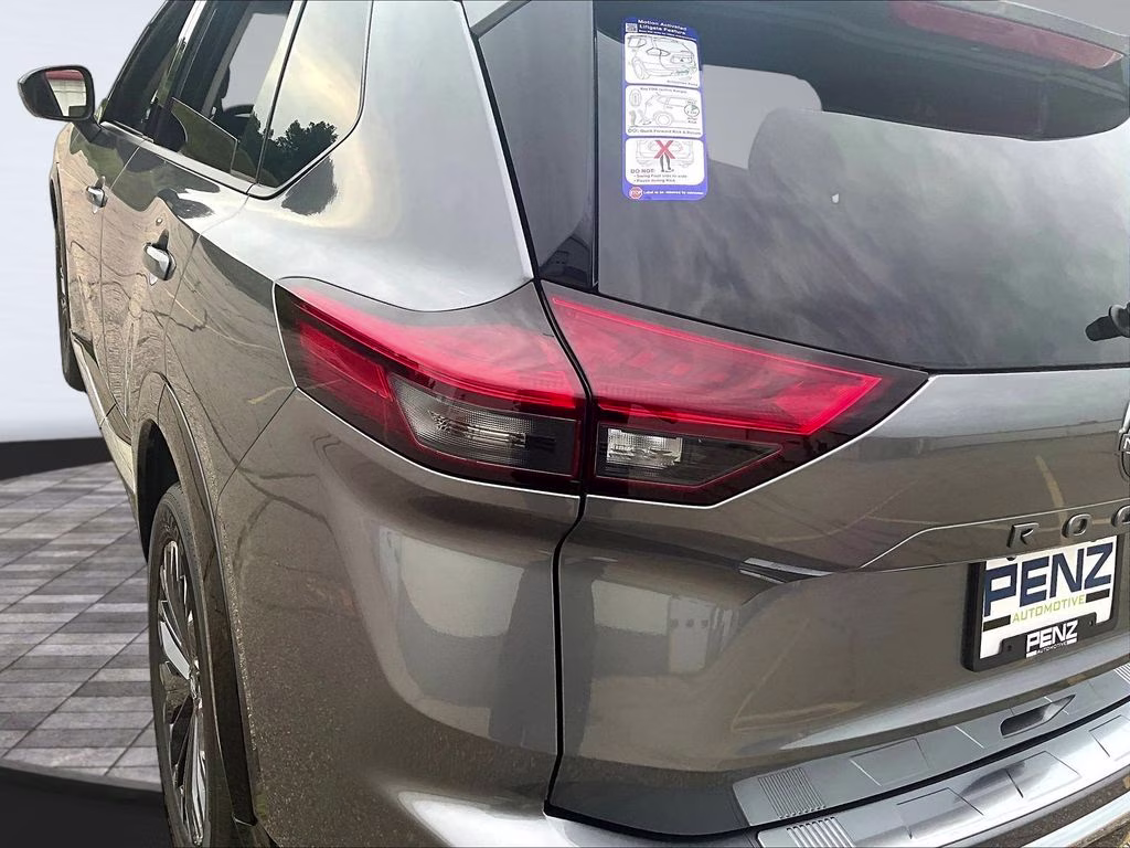 2026 Gun Metallic Nissan Rogue Platinum AWD SUV