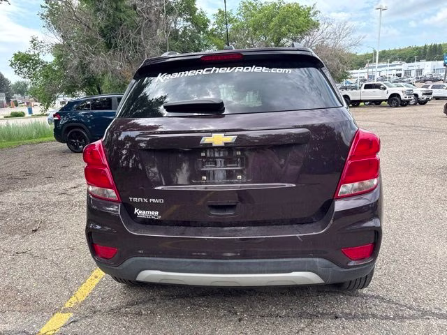 2022 Black Cherry Metallic Chevrolet Trax LT AWD SUV