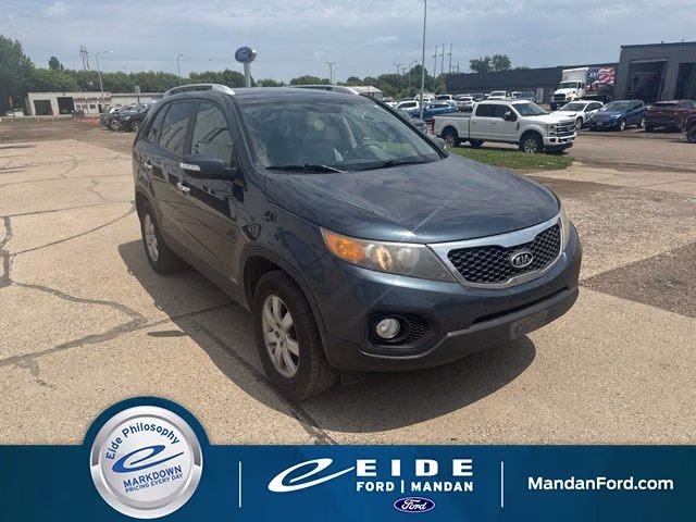 2011 Pacific Blue Kia Sorento LX AWD SUV