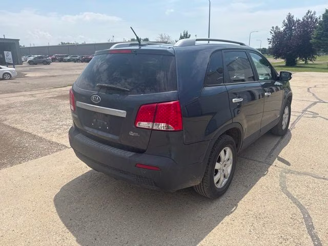 2011 Pacific Blue Kia Sorento LX AWD SUV