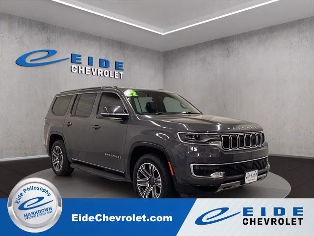 2022 Baltic Gray Metallic Clearcoat Jeep Wagoneer Series III 4X4 SUV