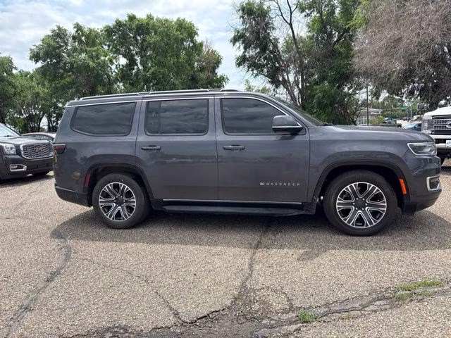 2022 Baltic Gray Metallic Clearcoat Jeep Wagoneer Series III 4X4 SUV