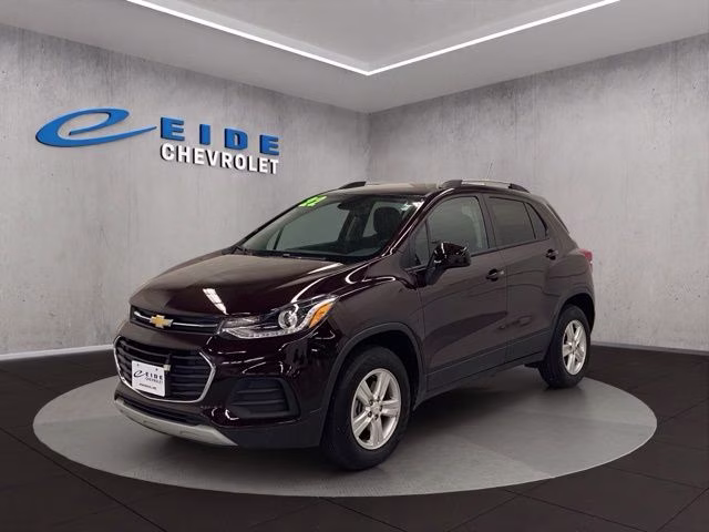 2022 Black Cherry Metallic Chevrolet Trax LT AWD SUV