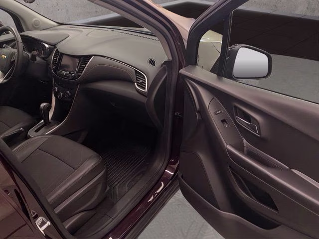 2022 Black Cherry Metallic Chevrolet Trax LT AWD SUV
