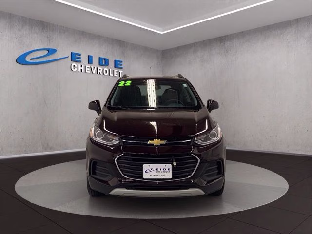 2022 Black Cherry Metallic Chevrolet Trax LT AWD SUV