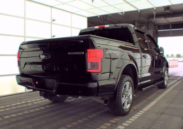 2018 Black Ford F-150 Lariat 4X4 Truck