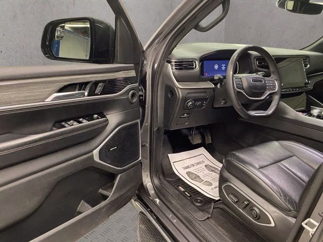 2022 Baltic Gray Metallic Clearcoat Jeep Wagoneer Series III 4X4 SUV
