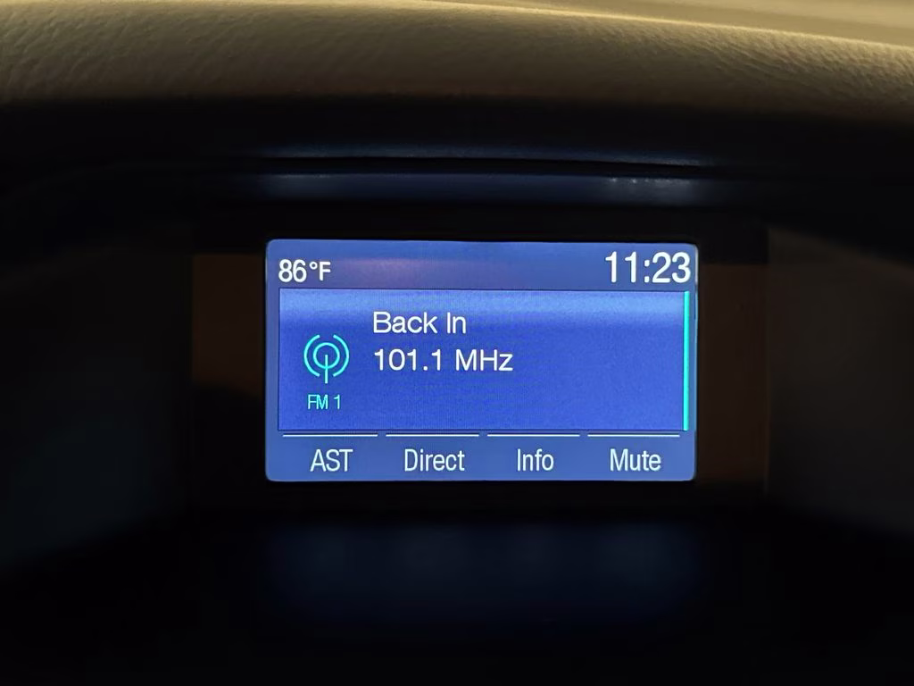 2014 Blue Metallic Ford Focus SE FWD Hatchback