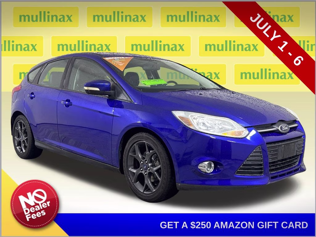 2014 Ford Focus 5 Door Hatch SE's photo