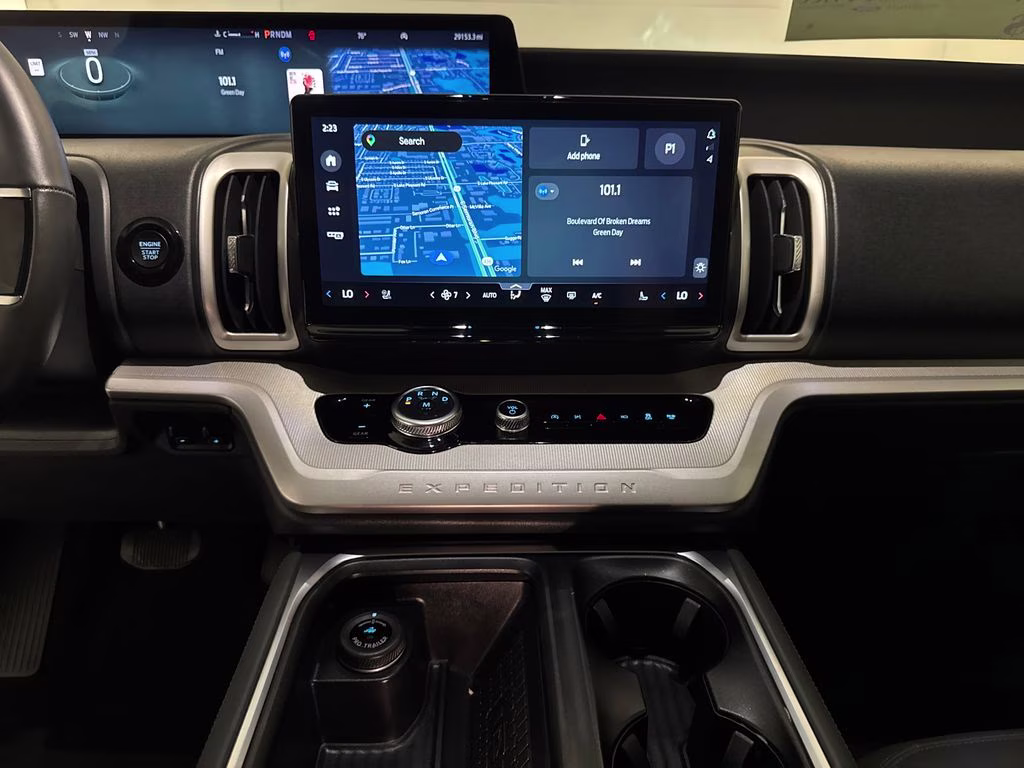 2025 Black Metallic Ford Expedition Max Active RWD SUV