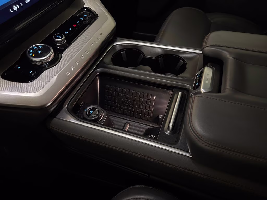2025 Black Metallic Ford Expedition Max Active RWD SUV