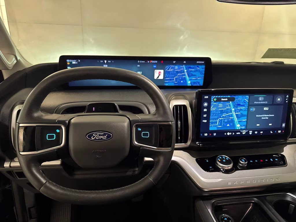 2025 Black Metallic Ford Expedition Max Active RWD SUV