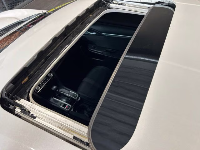 2020 White Honda Civic EX FWD Sedan