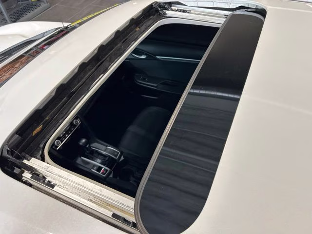 2020 White Honda Civic EX FWD Sedan