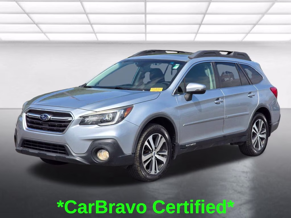 2018 Ice Silver Metallic Subaru Outback 2.5i AWD SUV