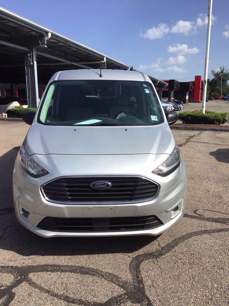 2022 Silver Ford Transit Connect XLT FWD Crossover