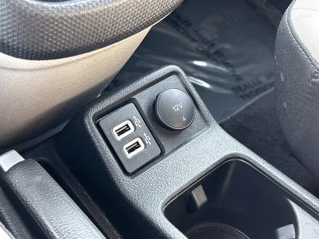 2022 Silver Ford Transit Connect XLT FWD Crossover