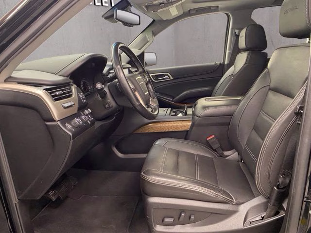 2019 Onyx Black GMC Yukon XL Denali 4X4 SUV