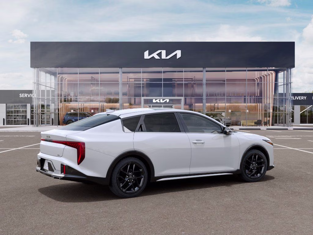 2026 Snow White Pearl Kia K4 GT-Line Turbo FWD Sedan