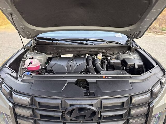 2025 Hampton Gray Hyundai Santa Cruz XRT AWD Truck